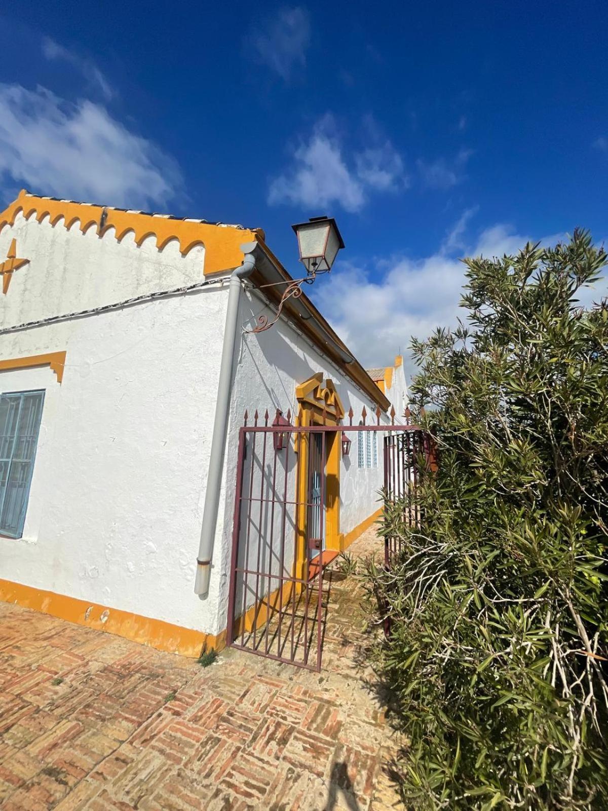 Cortijo Santa Clara Villa การ์โมนา ภายนอก รูปภาพ