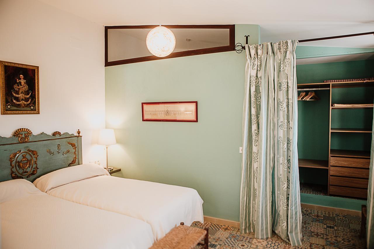 Cortijo Santa Clara Villa การ์โมนา ภายนอก รูปภาพ