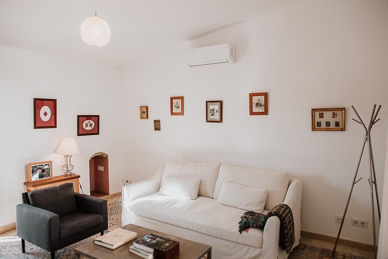 Cortijo Santa Clara Villa การ์โมนา ภายนอก รูปภาพ