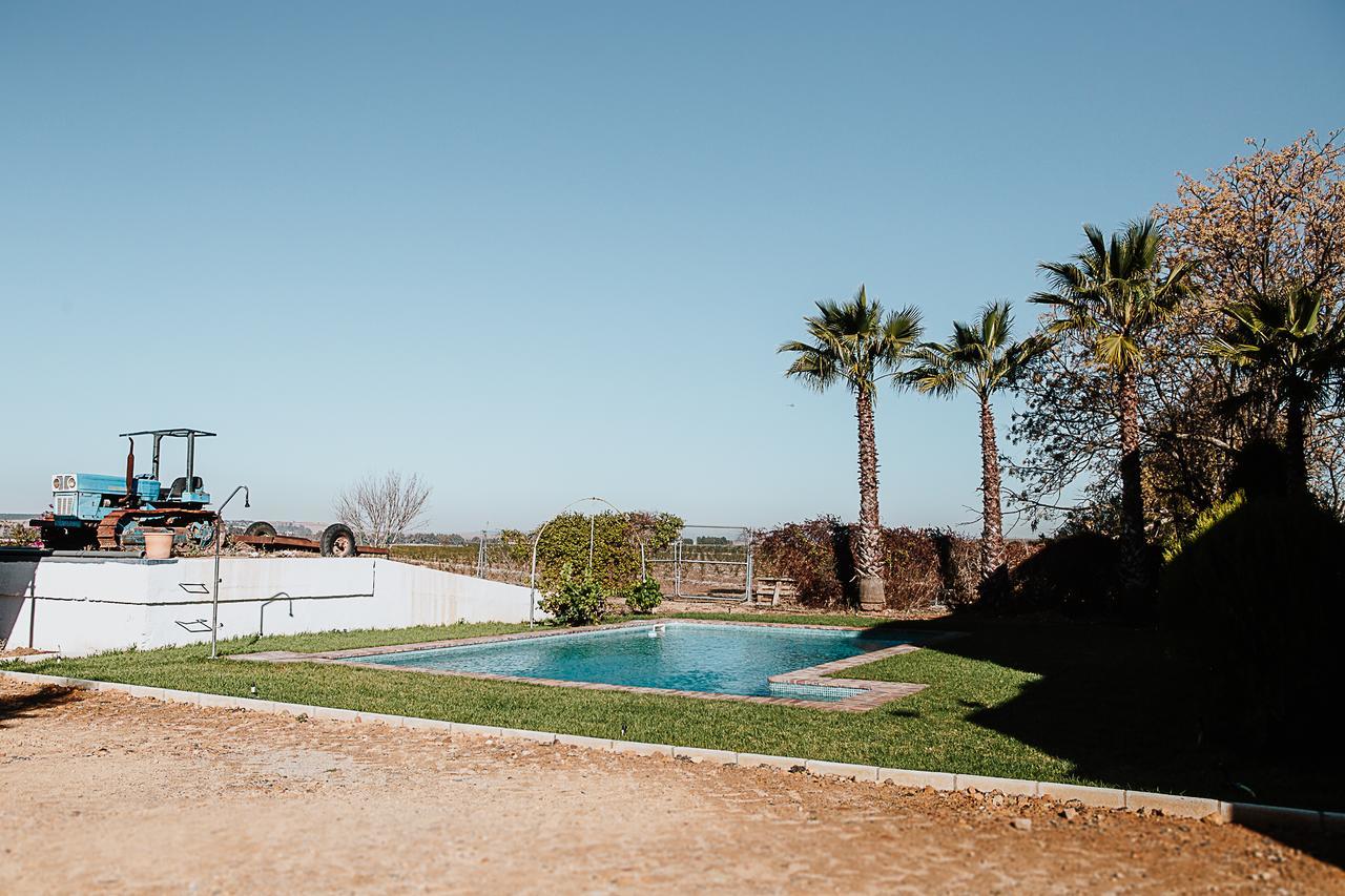 Cortijo Santa Clara Villa การ์โมนา ภายนอก รูปภาพ