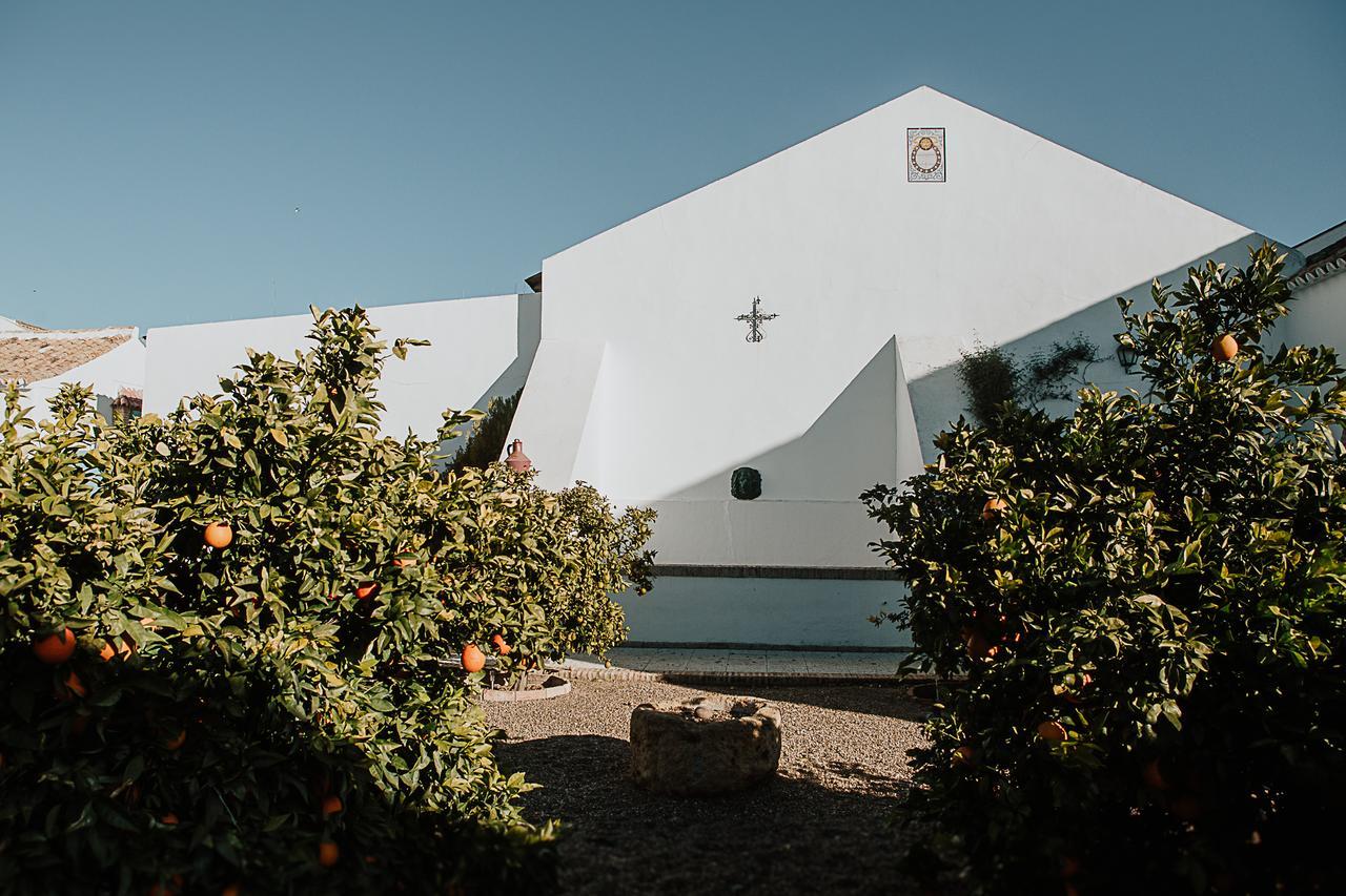 Cortijo Santa Clara Villa การ์โมนา ภายนอก รูปภาพ