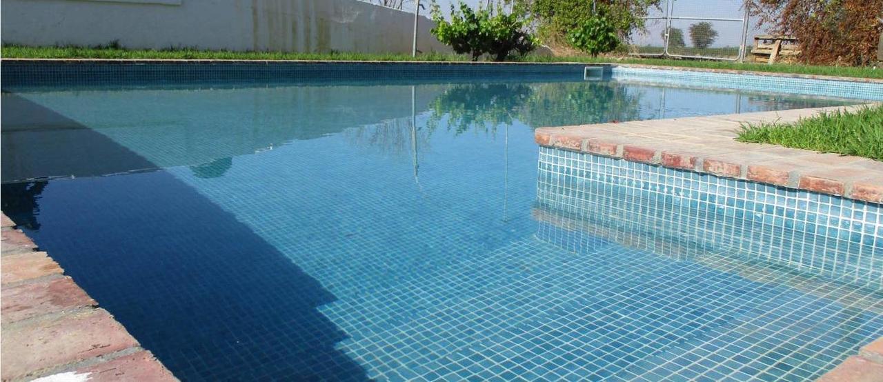 Cortijo Santa Clara Villa การ์โมนา ภายนอก รูปภาพ