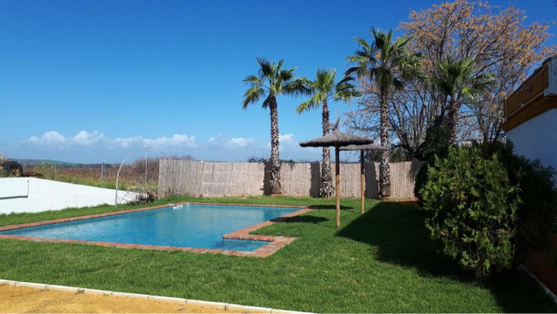 Cortijo Santa Clara Villa การ์โมนา ภายนอก รูปภาพ